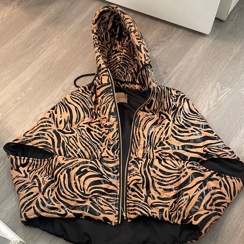 Vest worn once
